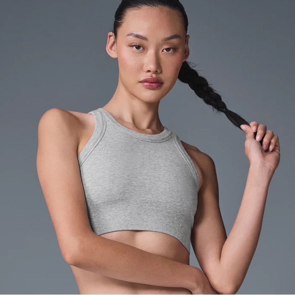 NWOT Alo Yoga Seamless Delight Bra in Grey size S